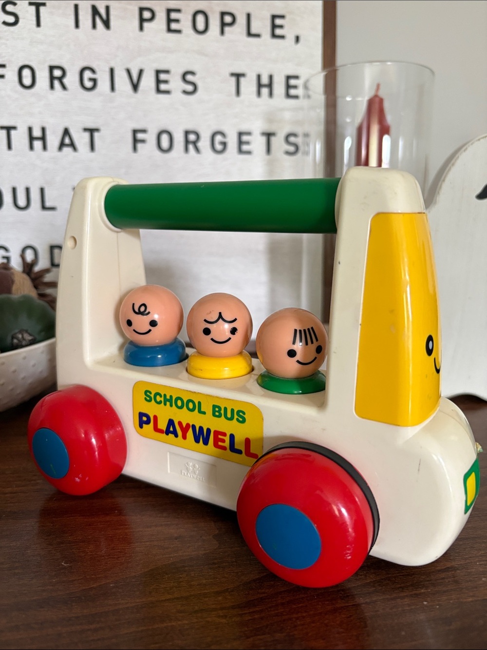 VTG PLAYWELL School Bus Push Toy